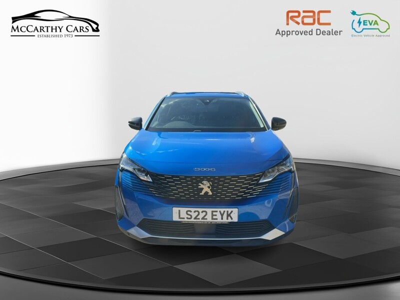 Peugeot 1.6 13.2KWH ALLURE PREMIUM SUV 5DR PETROL PLUG-IN HYBRID E-EAT EURO 6 (S/S) (225 PS) SAT NAV APPLE CARPLAY ANDROID AUTO REAR CAM PARKING AIDS DAB 72-74 Mitcham Road