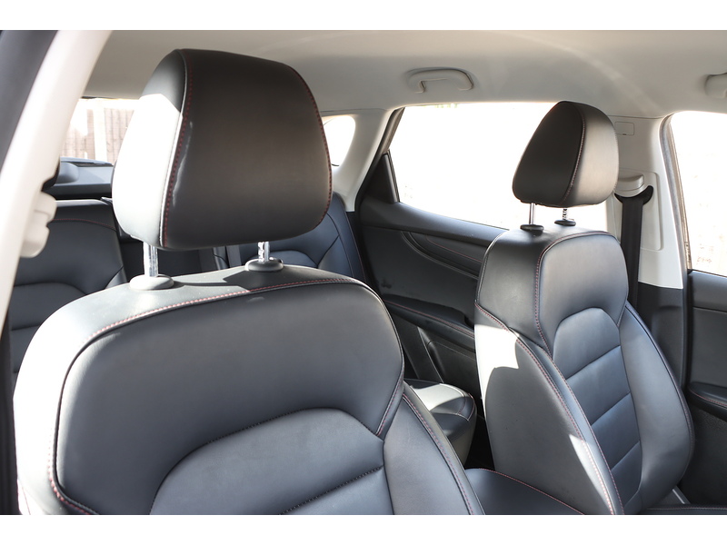 MG 1.5 T-GDI Excite SUV 5dr Petrol DCT Euro 6 (s/s) (162 ps) 72-74 Mitcham Road