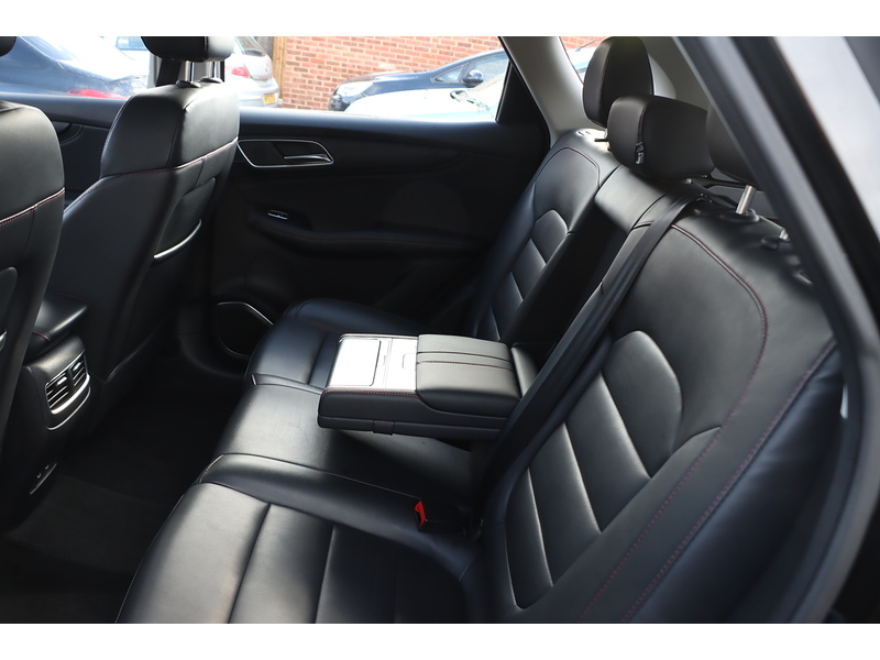 MG 1.5 T-GDI Excite SUV 5dr Petrol DCT Euro 6 (s/s) (162 ps) 72-74 Mitcham Road