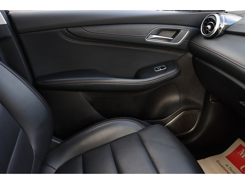 MG 1.5 T-GDI Excite SUV 5dr Petrol DCT Euro 6 (s/s) (162 ps) 72-74 Mitcham Road