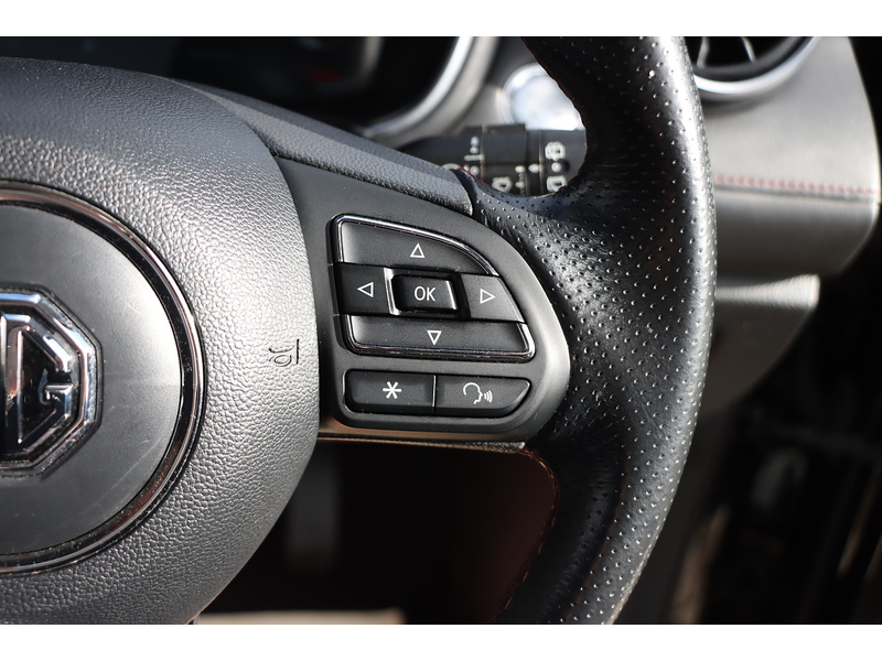 MG 1.5 T-GDI Excite SUV 5dr Petrol DCT Euro 6 (s/s) (162 ps) 72-74 Mitcham Road