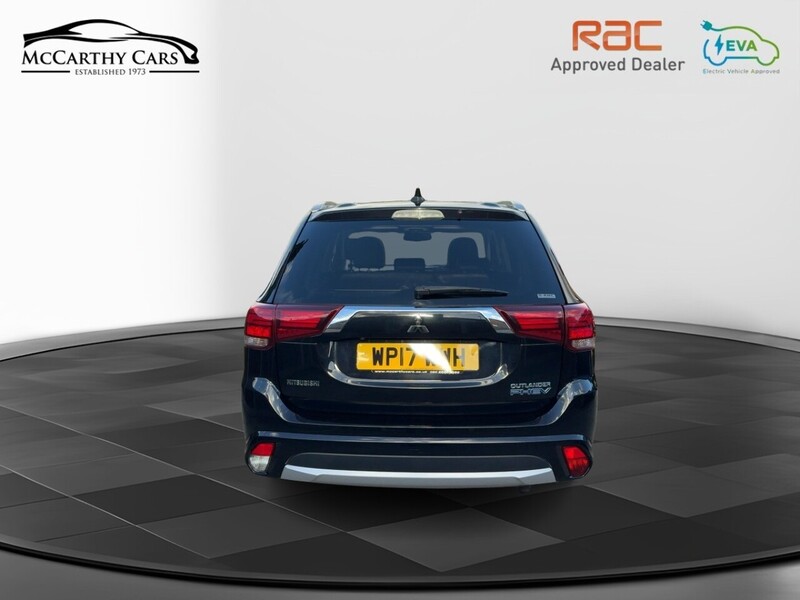 Mitsubishi 2.0h 12kWh 4h SUV 5dr Petrol Plug-in Hybrid CVT 4WD Euro 6 (s/s) (200 ps) 72-74 Mitcham Road