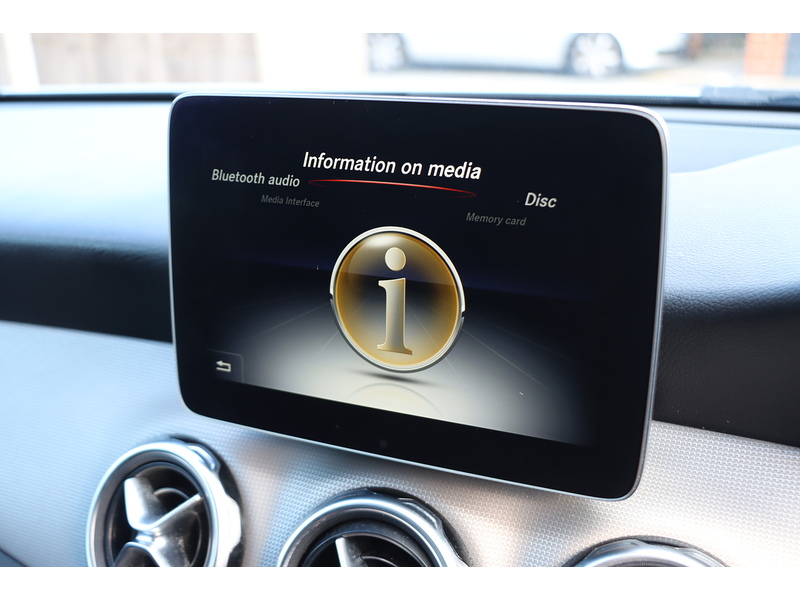 Mercedes-Benz 1.6 GLA180 GPF Urban Edition SUV 5dr Petrol 7G-DCT Euro 6 (s/s) (122 ps) 72-74 Mitcham Road