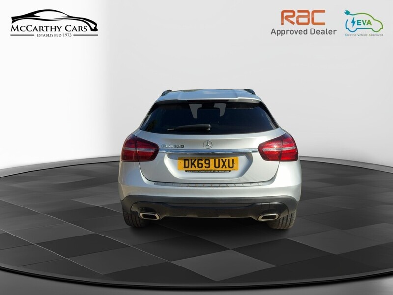 Mercedes-Benz 1.6 GLA180 GPF Urban Edition SUV 5dr Petrol 7G-DCT Euro 6 (s/s) (122 ps) 72-74 Mitcham Road
