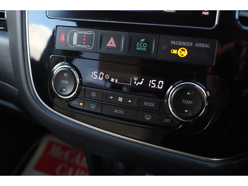Mitsubishi 2.0h 12kWh 5hs SUV 5dr Petrol Plug-in Hybrid CVT 4WD Euro 6 (s/s) (200 ps) 72-74 Mitcham Road