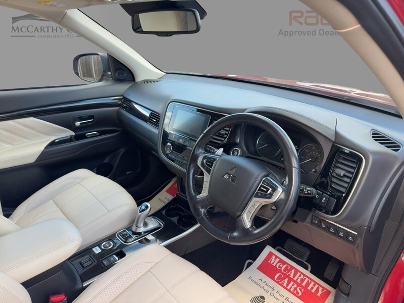 Mitsubishi 2.0h 12kWh 5hs SUV 5dr Petrol Plug-in Hybrid CVT 4WD Euro 6 (s/s) (200 ps) 72-74 Mitcham Road