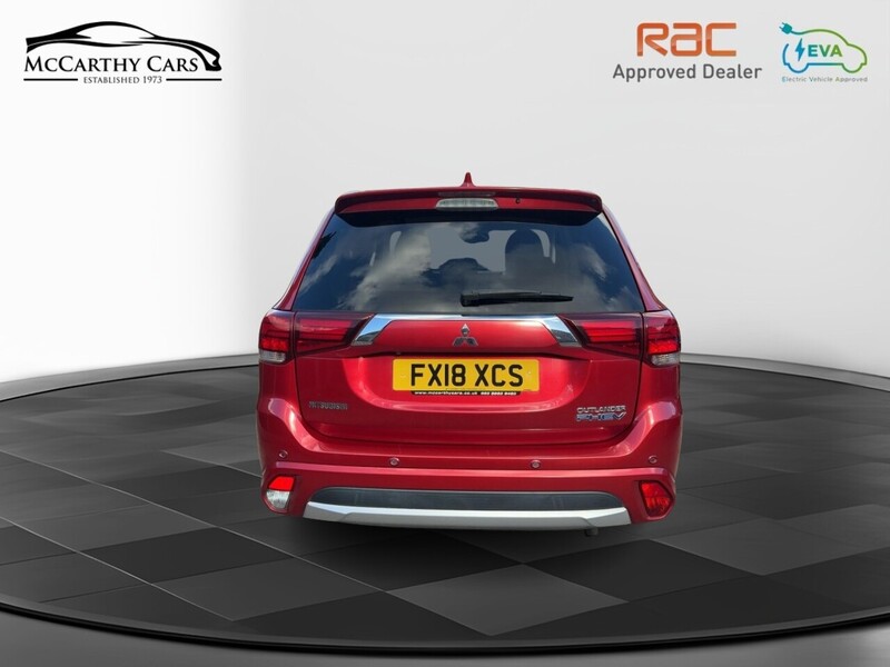 Mitsubishi 2.0h 12kWh 5hs SUV 5dr Petrol Plug-in Hybrid CVT 4WD Euro 6 (s/s) (200 ps) 72-74 Mitcham Road