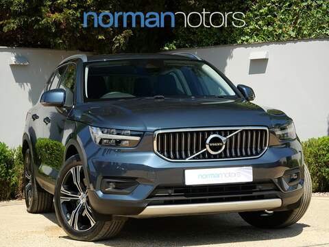 Volvo XC40 2.0 B5 MHEV R-Design Pro Auto 4WD Euro 6 (s/s) 5dr SUV Automatic Diesel Hybrid