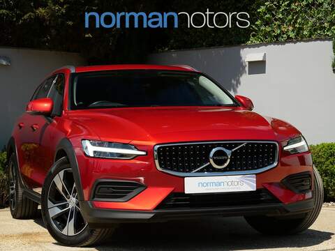 Volvo V60 Cross Country 2.0 T5 R-Design Plus Auto Euro 6 (s/s) 5dr Estate Automatic Petrol Estate Automatic Petrol