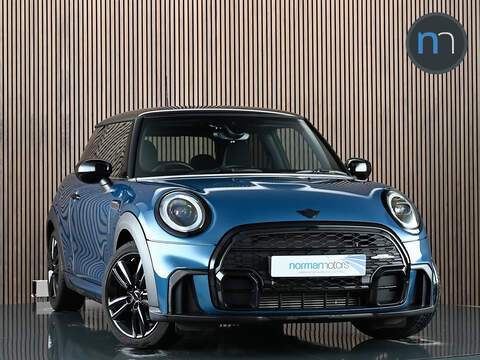 MINI Hatch 2.0 A220d AMG Line Hatchback 5dr Diesel 8G-DCT Euro 6 (s/s) (190 ps) Hatchback Automatic Diesel