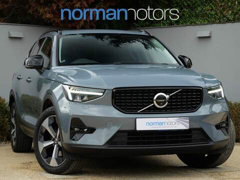 Volvo XC40 2.0h T8 Twin Engine Recharge 11.6kWh Inscription Pro SUV 5dr Petrol Plug-in Hybrid Auto 4WD Euro 6 (s/s) (390 ps)