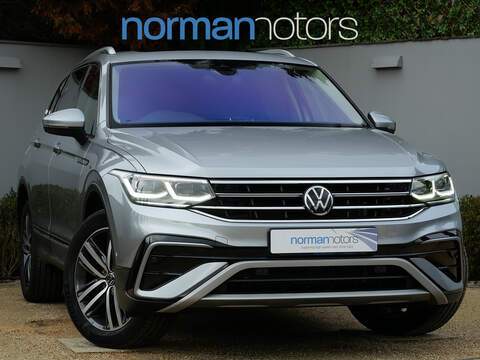 Volkswagen Tiguan Allspace 1.5 P300e 12.17kWh R-Dynamic SE Auto AWD Euro 6 (s/s) 5dr SUV Automatic Petrol Plug-in Hybrid