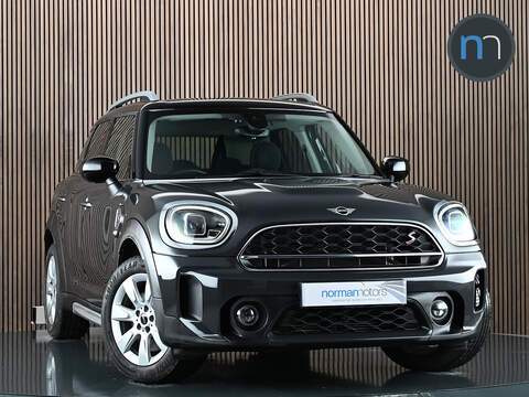 MINI Countryman 1.5 10kWh Cooper SE Exclusive SUV 5dr Petrol Plug-in Hybrid Auto ALL4 Euro 6 (s/s) (222 ps)
