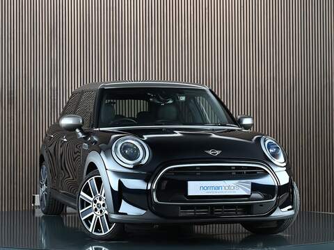 MINI Hatch Cooper Exclusive Hatchback 1.5 Automatic Petrol Hatchback Automatic Petrol