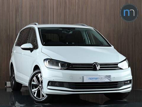 Volkswagen Touran 1.5 EcoBlue Titanium MPV 5dr Diesel Auto Euro 6 (s/s) (120 ps)