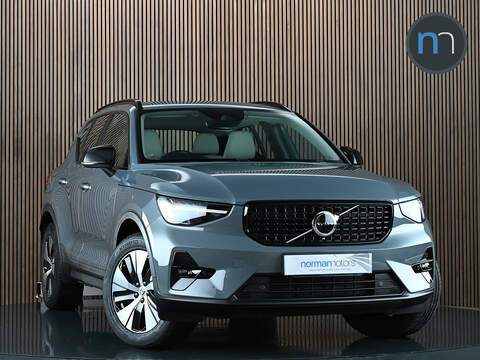 Volvo XC40 2.0 T4 Inscription SUV 5dr Petrol Auto AWD Euro 6 (s/s) (190 ps) SUV Automatic Petrol
