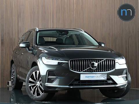 Volvo XC60 2.0 B5 MHEV Core SUV 5dr Petrol Hybrid Auto 4WD Euro 6 (s/s) (250 ps)