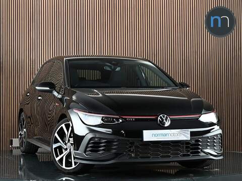 Volkswagen Golf Pro 59kWh Match Hatchback 5dr Electric Auto (204 ps)