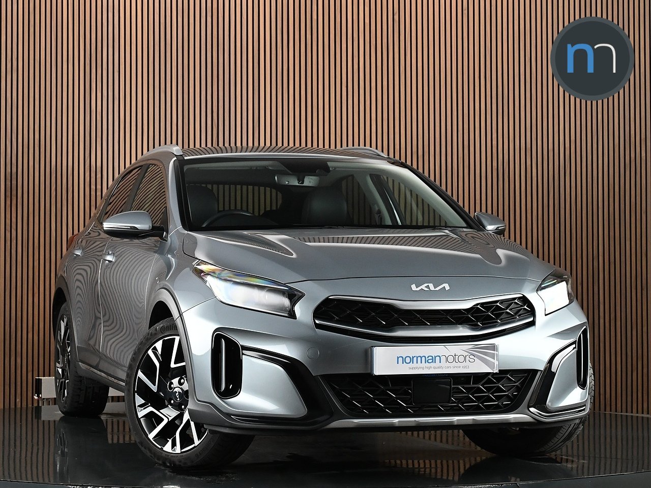 2023 KIA XCeed