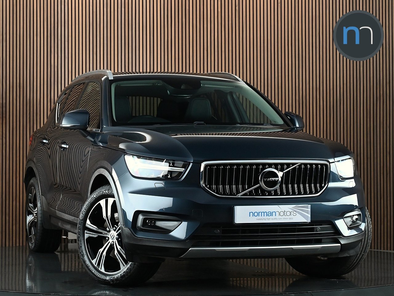 2020 Volvo XC40