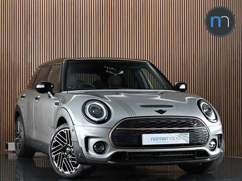 MINI Clubman 2.0 B4 MHEV Inscription Estate 5dr Petrol Hybrid Auto Euro 6 (s/s) (197 ps)