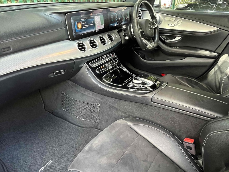Mercedes-Benz 2.0 E220d AMG Line (Premium Plus) Saloon 4dr Diesel G-Tronic+ 4MATIC Euro 6 (s/s) (194 ps)