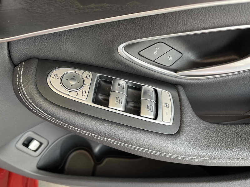 Mercedes-Benz 2.0 C300 AMG Line (Premium) Saloon 4dr Petrol G-Tronic+ Euro 6 (s/s) (258 ps)
