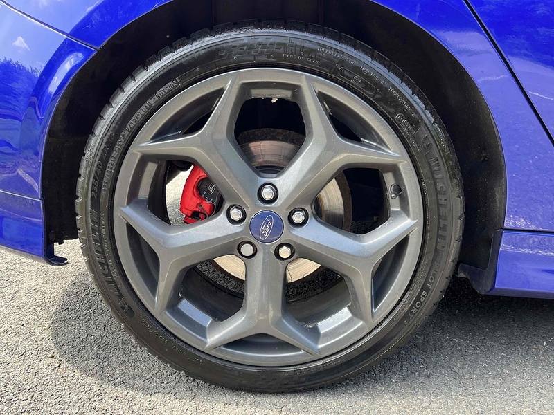 Ford 2.0T EcoBoost ST-3 Hatchback 5dr Petrol Manual Euro 5 (s/s) (250 ps)