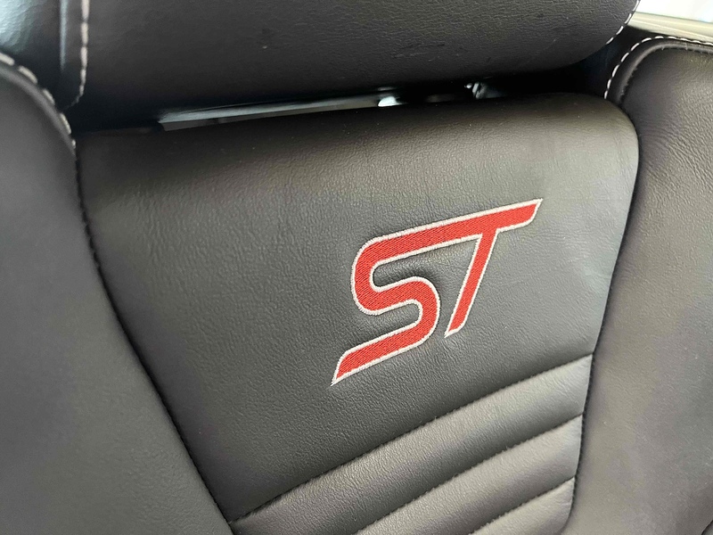 Ford 2.0T EcoBoost ST-3 Hatchback 5dr Petrol Manual Euro 5 (s/s) (250 ps)