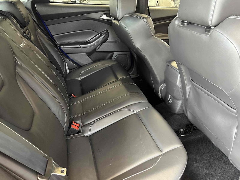 Ford 2.0T EcoBoost ST-3 Hatchback 5dr Petrol Manual Euro 5 (s/s) (250 ps)