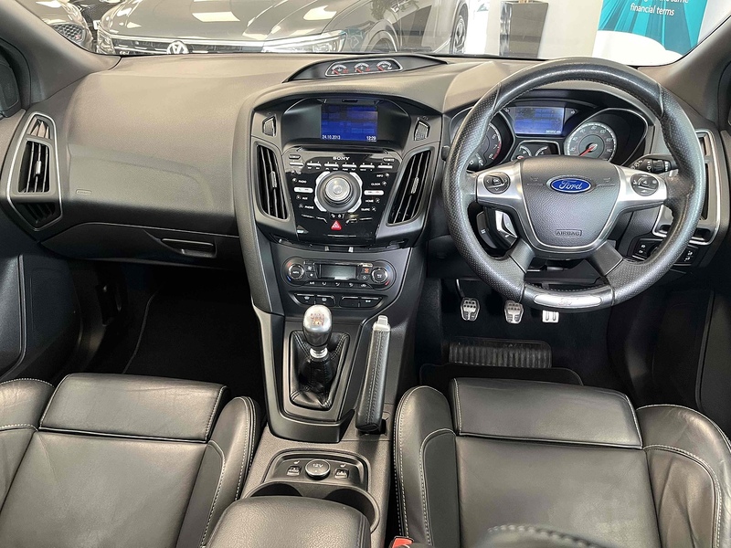 Ford 2.0T EcoBoost ST-3 Hatchback 5dr Petrol Manual Euro 5 (s/s) (250 ps)