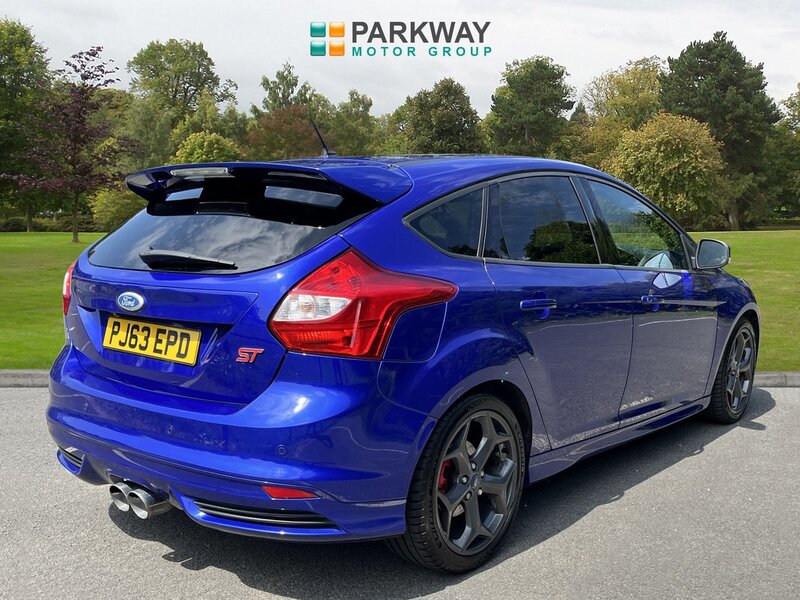 Ford 2.0T EcoBoost ST-3 Hatchback 5dr Petrol Manual Euro 5 (s/s) (250 ps)