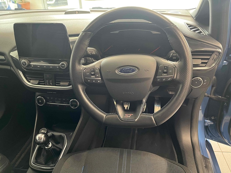 Ford 1.5T EcoBoost ST-2 Hatchback 3dr Petrol Manual Euro 6 (s/s) (200 ps)