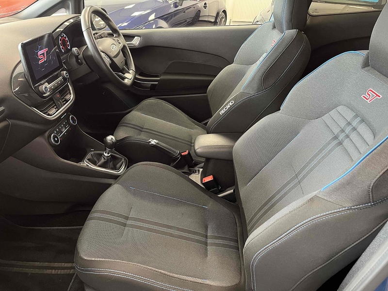 Ford 1.5T EcoBoost ST-2 Hatchback 3dr Petrol Manual Euro 6 (s/s) (200 ps)