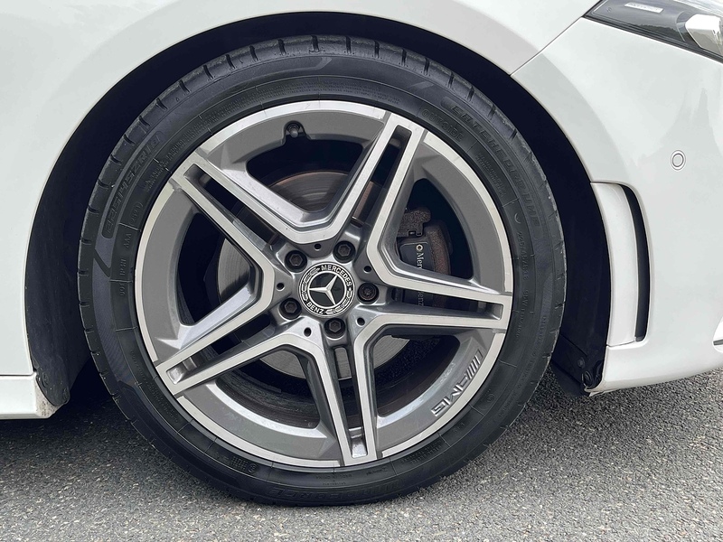 Mercedes-Benz 1.5 A180d AMG Line (Premium Plus) Hatchback 5dr Diesel 7G-DCT Euro 6 (s/s) (116 ps)