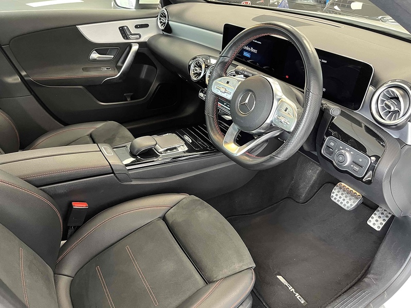 Mercedes-Benz 1.5 A180d AMG Line (Premium Plus) Hatchback 5dr Diesel 7G-DCT Euro 6 (s/s) (116 ps)