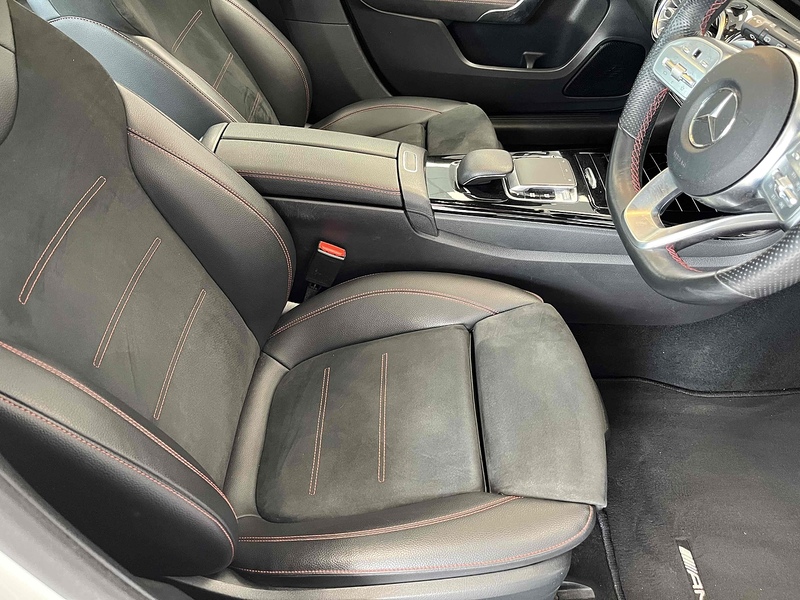 Mercedes-Benz 1.5 A180d AMG Line (Premium Plus) Hatchback 5dr Diesel 7G-DCT Euro 6 (s/s) (116 ps)