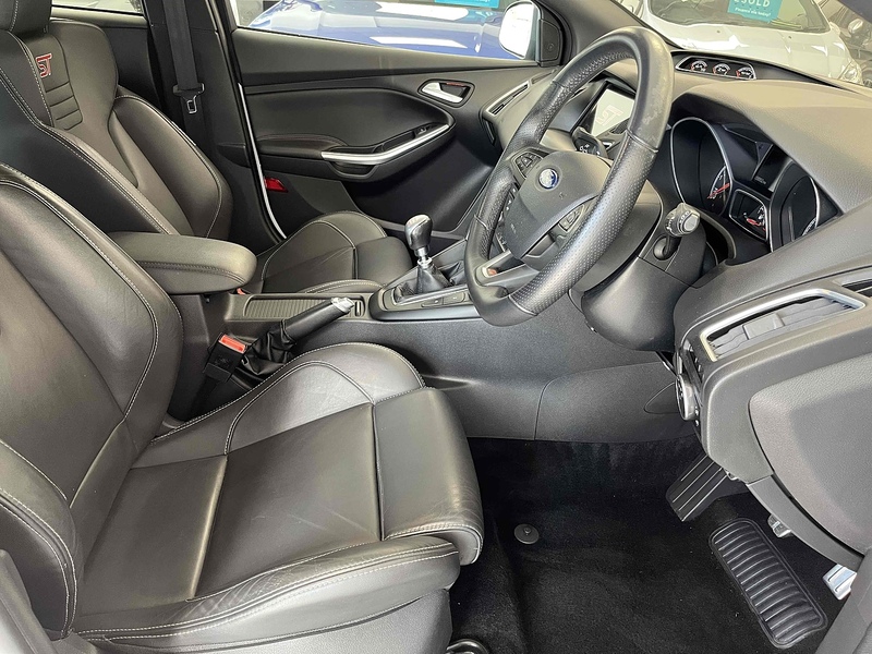 Ford 2.0 TDCi ST-3 Hatchback 5dr Diesel Manual Euro 6 (s/s) (185 ps)