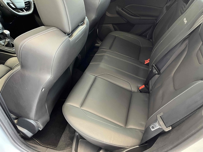 Ford 2.0 TDCi ST-3 Hatchback 5dr Diesel Manual Euro 6 (s/s) (185 ps)