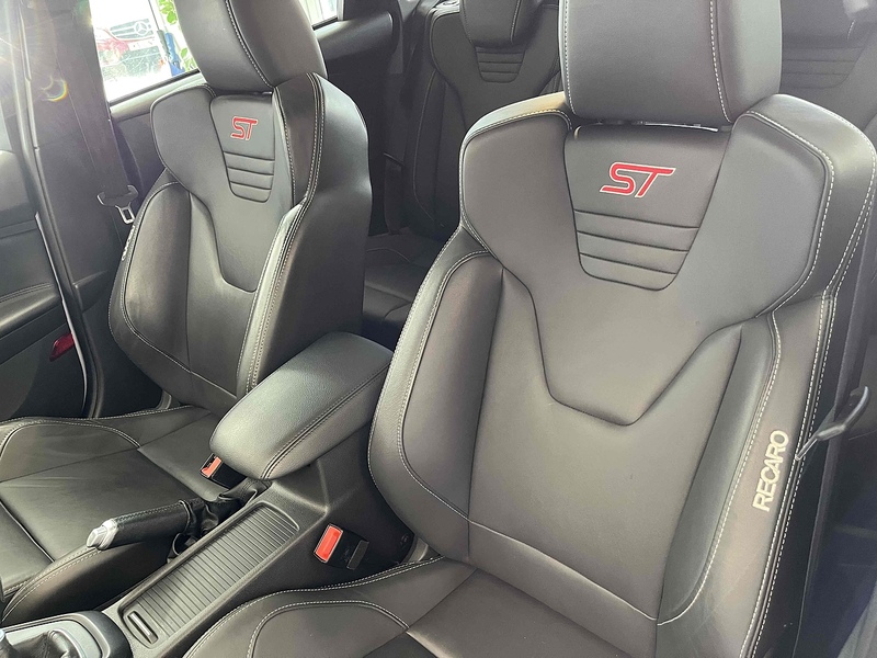 Ford 2.0 TDCi ST-3 Hatchback 5dr Diesel Manual Euro 6 (s/s) (185 ps)