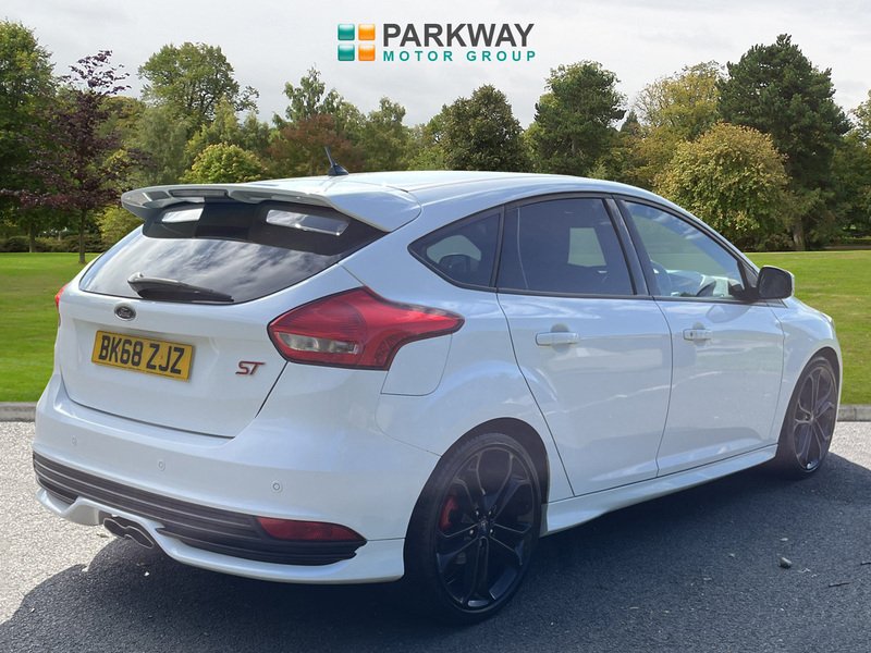 Ford 2.0 TDCi ST-3 Hatchback 5dr Diesel Manual Euro 6 (s/s) (185 ps)