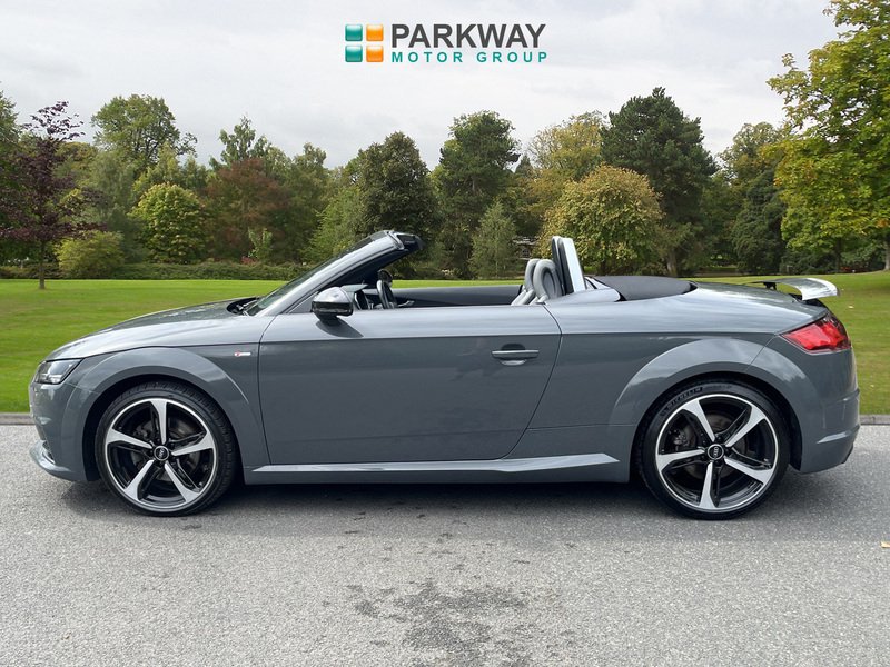 Audi 2.0 TFSI Black Edition Roadster 2dr Petrol S Tronic Euro 6 (s/s) (230 ps)