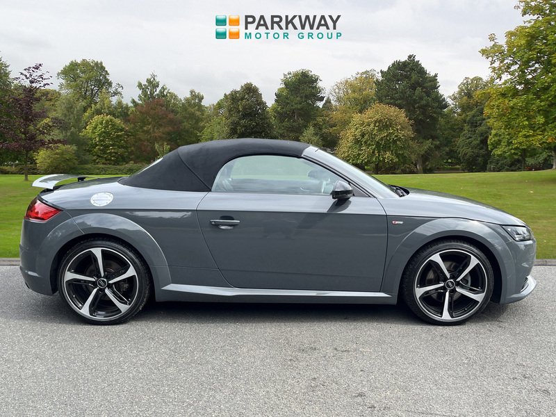 Audi 2.0 TFSI Black Edition Roadster 2dr Petrol S Tronic Euro 6 (s/s) (230 ps)