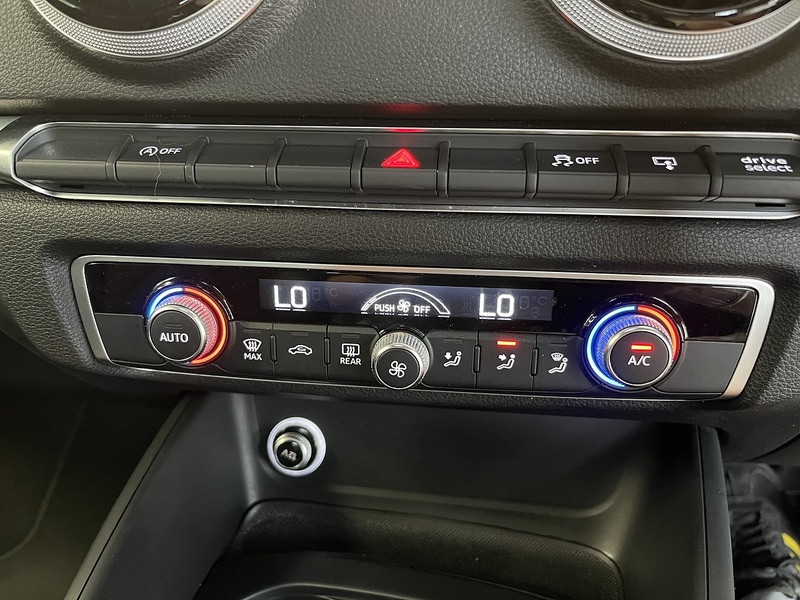 Audi 2.0 TDI S line Hatchback 3dr Diesel S Tronic Auto 6Spd quattro Euro 6 (s/s) (184 ps)