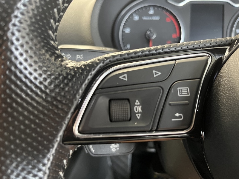 Audi 2.0 TDI S line Hatchback 3dr Diesel S Tronic Auto 6Spd quattro Euro 6 (s/s) (184 ps)