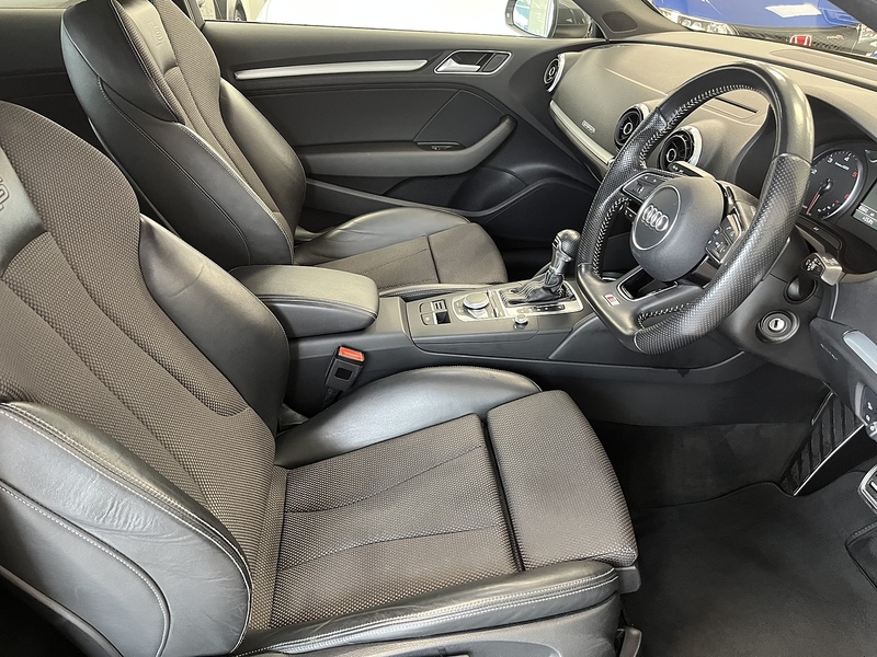 Audi 2.0 TDI S line Hatchback 3dr Diesel S Tronic Auto 6Spd quattro Euro 6 (s/s) (184 ps)