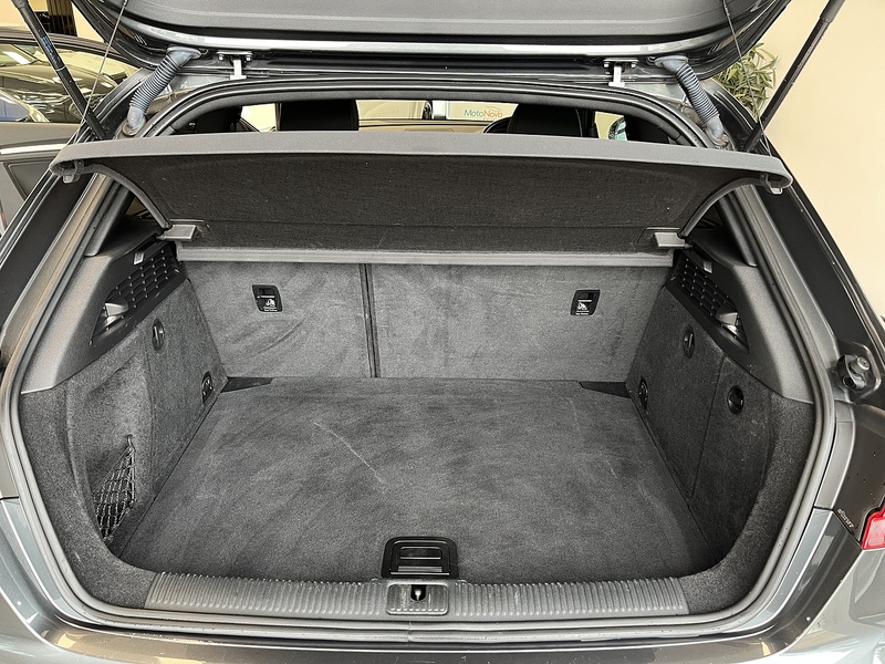 Audi 2.0 TDI S line Hatchback 3dr Diesel S Tronic Auto 6Spd quattro Euro 6 (s/s) (184 ps)