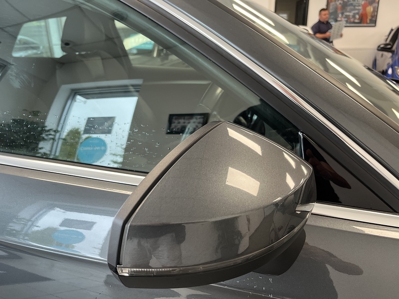 Audi 2.0 TDI S line Hatchback 3dr Diesel S Tronic Auto 6Spd quattro Euro 6 (s/s) (184 ps)