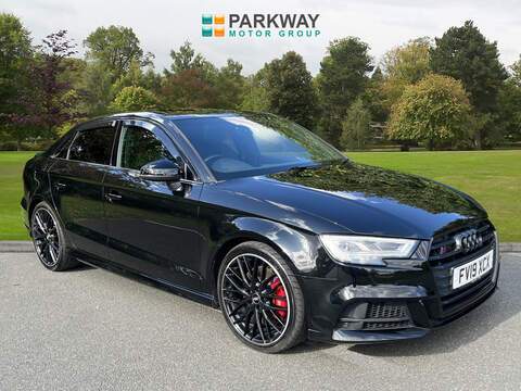 2.0 TFSI Black Edition Saloon 4dr Petrol S Tronic quattro Euro 6 (s/s) (300 ps)