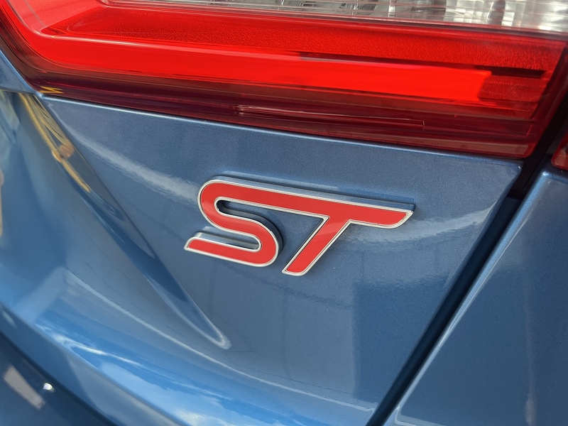 Ford 2.3T EcoBoost ST Hatchback 5dr Petrol Manual Euro 6 (s/s) (280 ps)